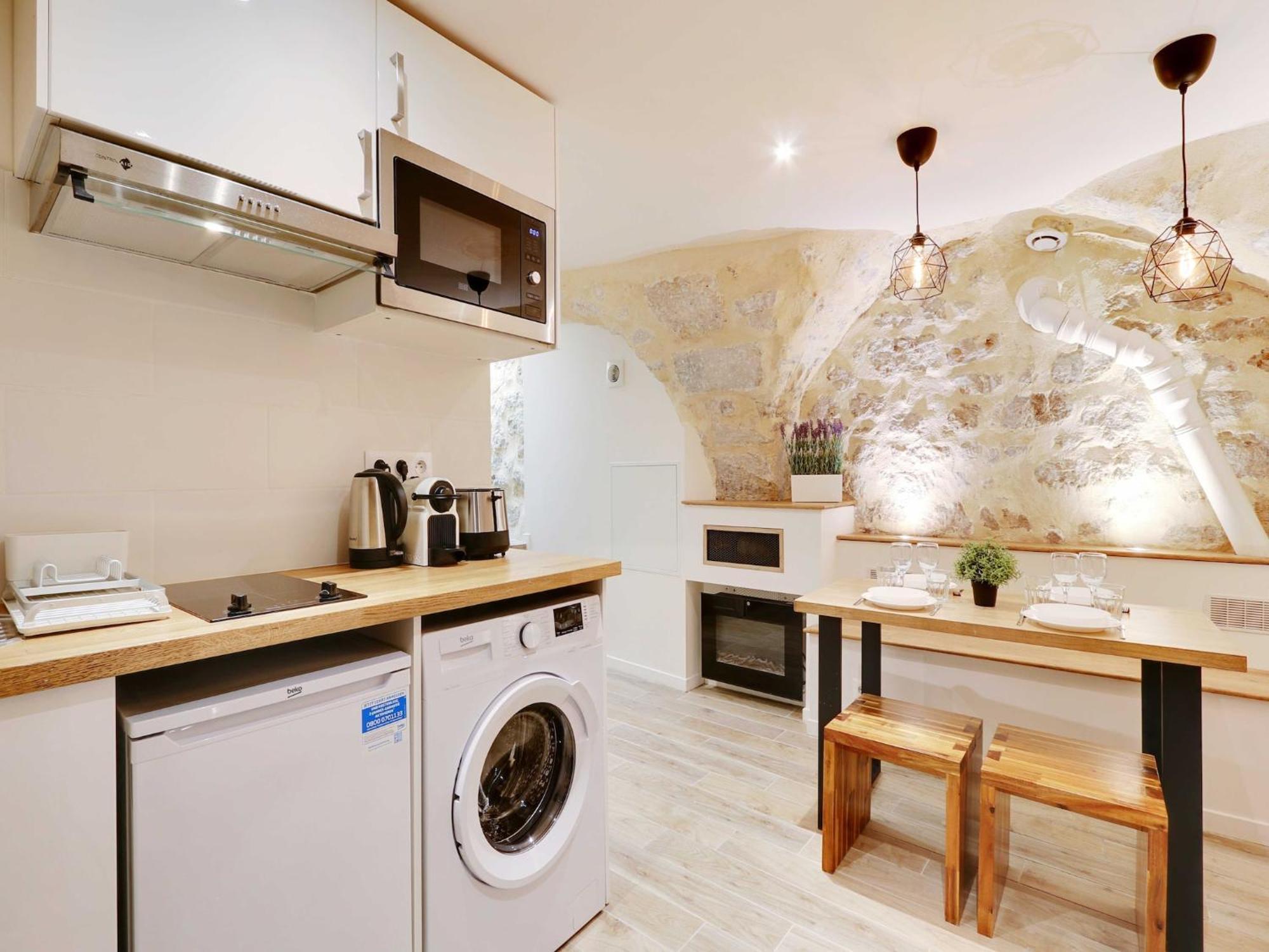 Apartment Charming With Ac -1br-3p- Sentier *